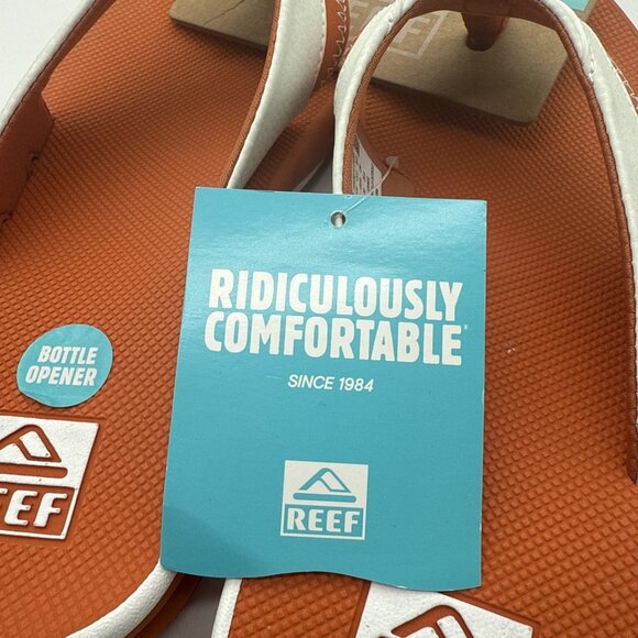 Reef Fanning Pregame flip-flops Sz7 Bottle Opener Bottom NWT - Picture 4 of 7